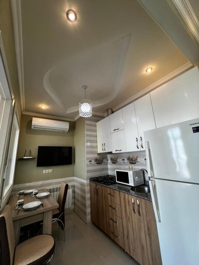 Nukri'S Apartment Batumi Eksteriør bilde